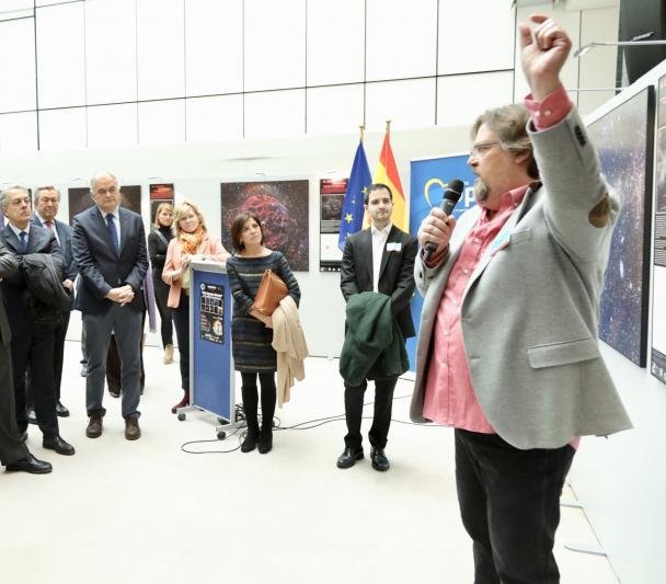 Alfred Rosenberg during the opening of the exhibition "100 Square Moons" in the European Parliament