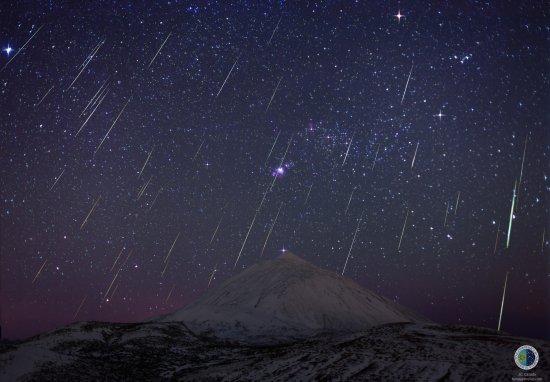 This image, APOD-NASA Astronomical Image of the Day, is a composite of Geminid meteors over Mount Teide (Canary Islands). 