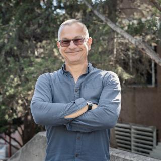 DR. ROB FENDER